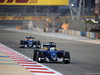 GP BAHRAIN, 02.04.2016 - Qualifiche, Marcus Ericsson (SUE) Sauber C34 davanti a Felipe Nasr (BRA) Sauber C34