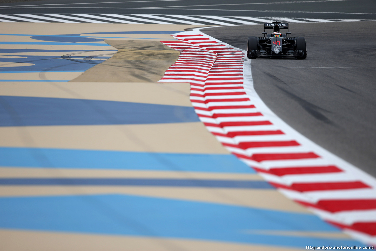 GP BAHRAIN, 01.04.2016 - Prove Libere 1, Stoffel Vandoorne (BEL) McLaren Test e Reserve Driver