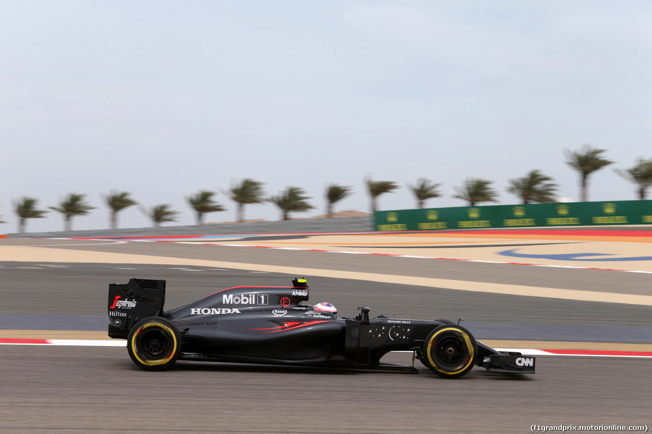 GP BAHRAIN, 01.04.2016 - Prove Libere 1, Jenson Button (GBR)  McLaren Honda MP4-31