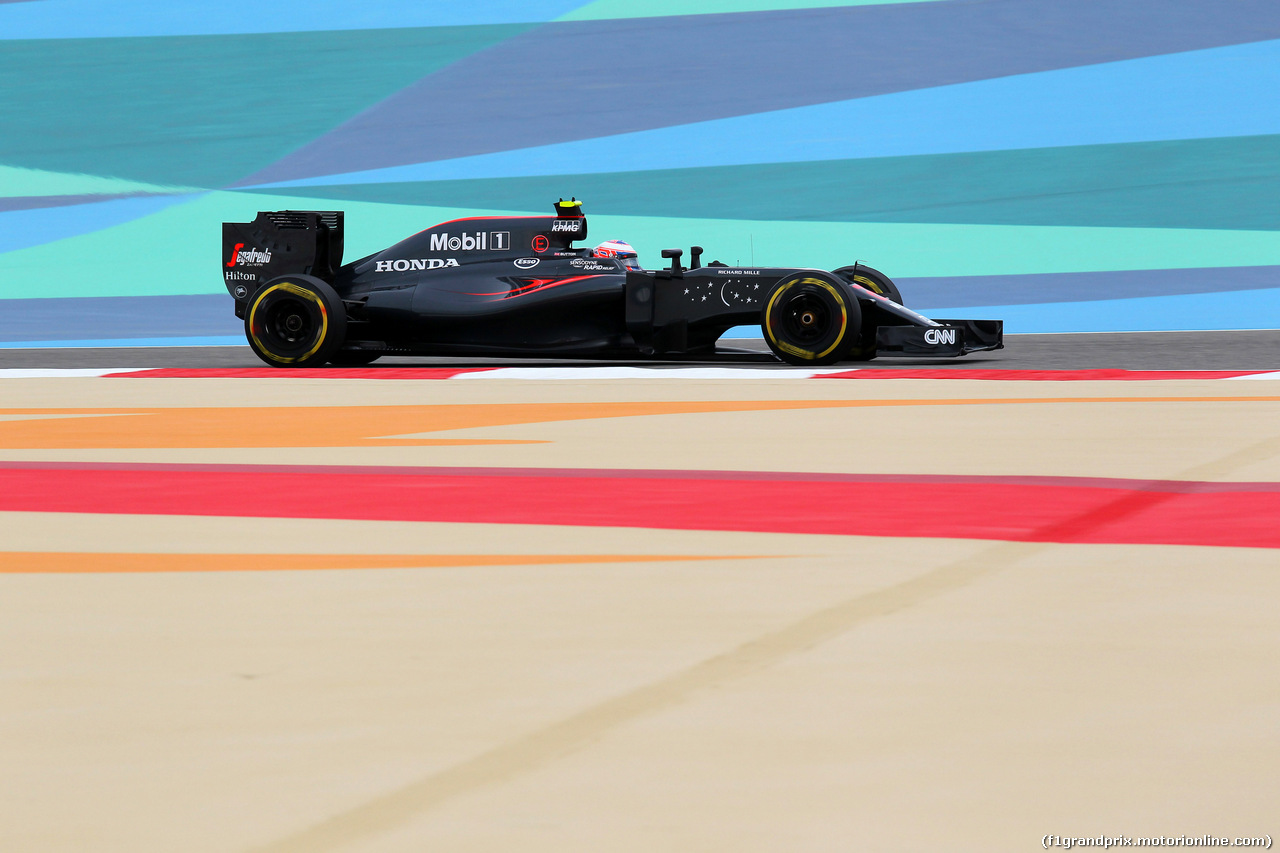 GP BAHRAIN, 01.04.2016 - Prove Libere 1, Jenson Button (GBR)  McLaren Honda MP4-31