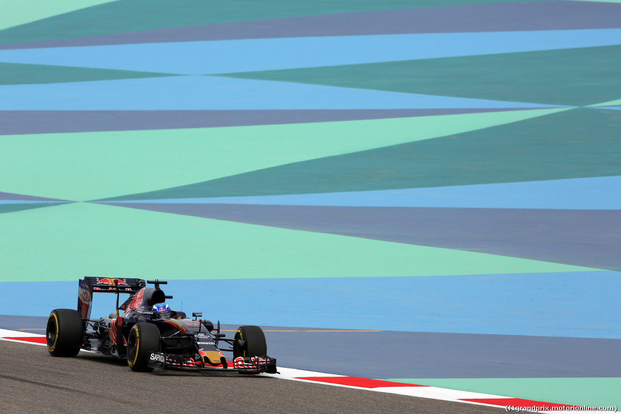 GP BAHRAIN, 01.04.2016 - Prove Libere 1, Max Verstappen (NED) Scuderia Toro Rosso STR11