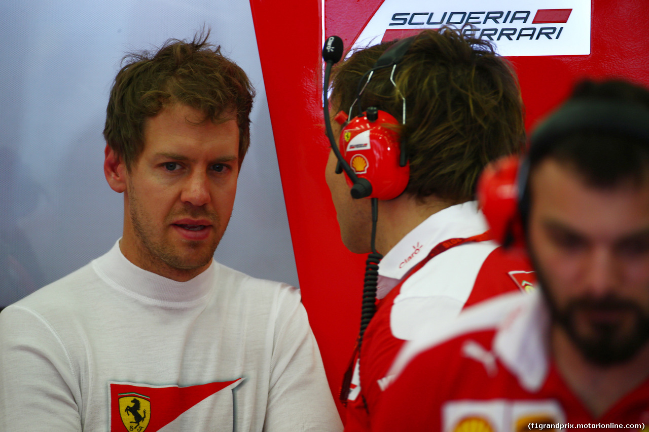 GP BAHRAIN, 01.04.2016 - Prove Libere 1, Sebastian Vettel (GER) Ferrari SF16-H