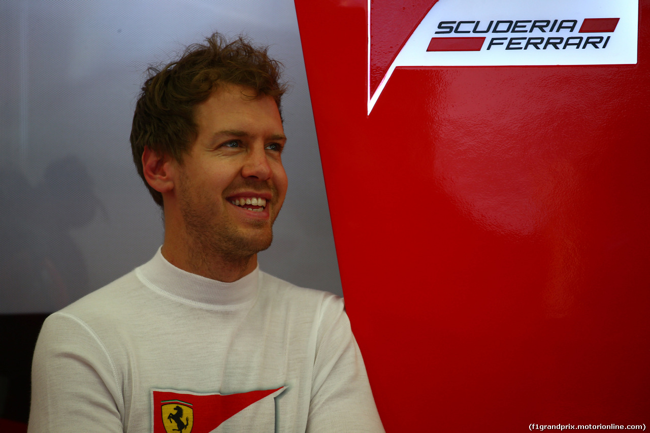 GP BAHRAIN, 01.04.2016 - Prove Libere 1, Sebastian Vettel (GER) Ferrari SF16-H