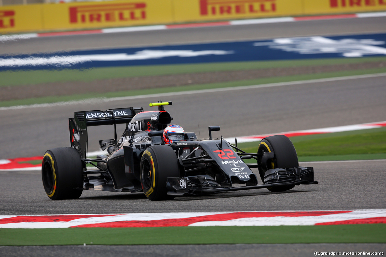 GP BAHRAIN, 01.04.2016 - Prove Libere 1, Jenson Button (GBR)  McLaren Honda MP4-31