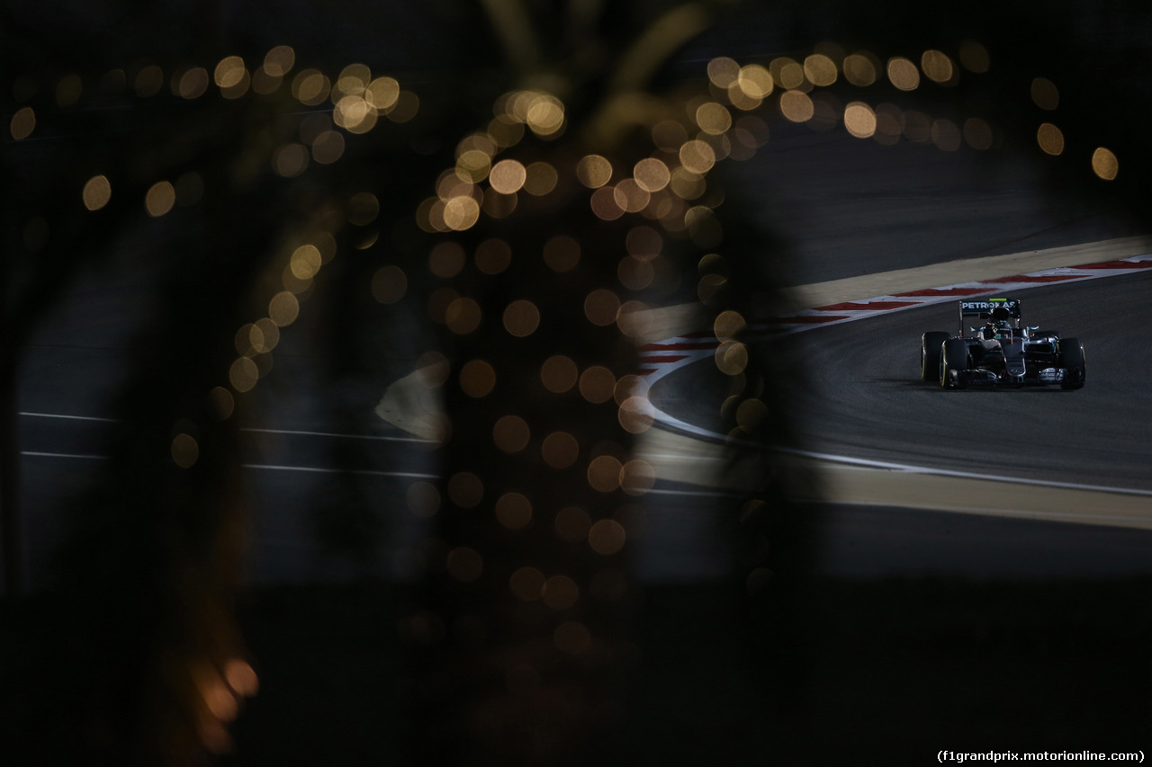 GP BAHRAIN, 01.04.2016 - Prove Libere 2, Nico Rosberg (GER) Mercedes AMG F1 W07 Hybrid