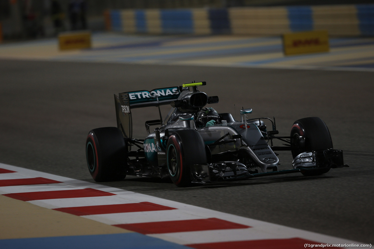 GP BAHRAIN, 01.04.2016 - Prove Libere 2, Nico Rosberg (GER) Mercedes AMG F1 W07 Hybrid