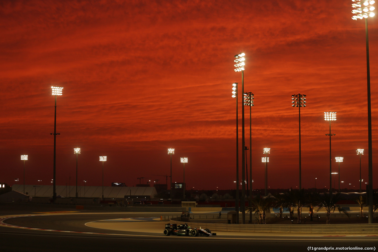 GP BAHRAIN, 01.04.2016 - Prove Libere 2, Nico Hulkenberg (GER) Sahara Force India F1 VJM09