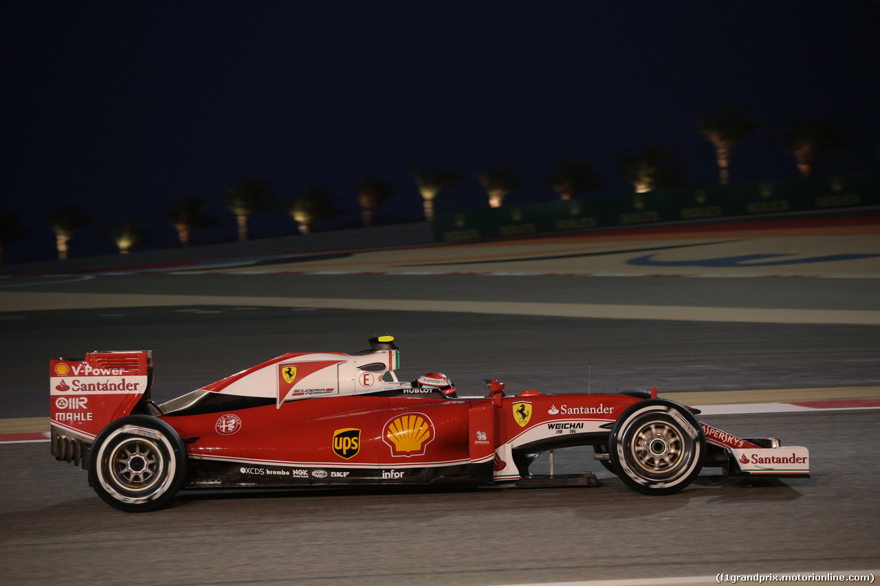 GP BAHRAIN, 01.04.2016 - Prove Libere 2, Kimi Raikkonen (FIN) Ferrari SF16-H