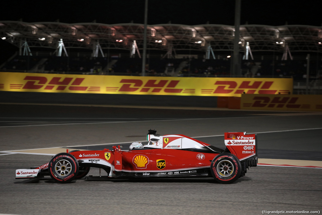 GP BAHRAIN, 01.04.2016 - Prove Libere 2, Sebastian Vettel (GER) Ferrari SF16-H