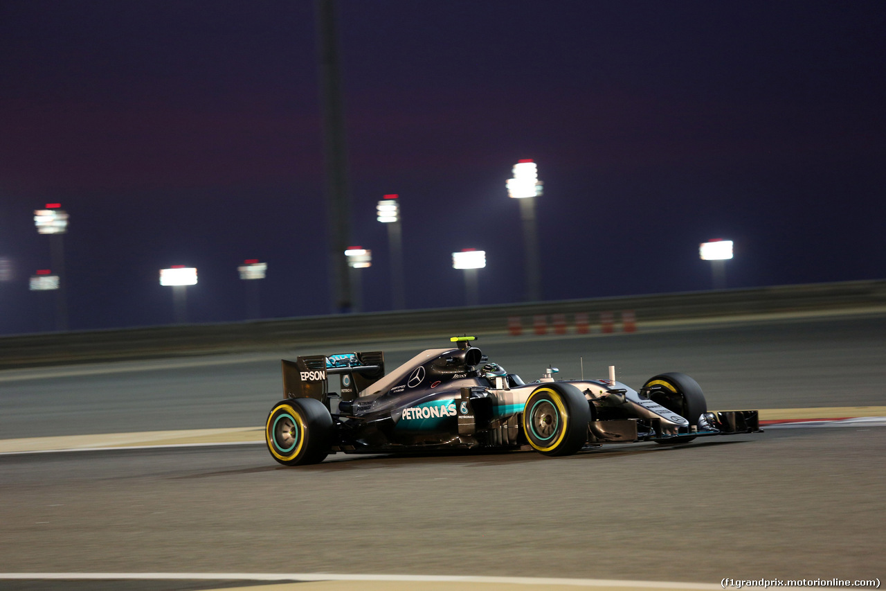 GP BAHRAIN, 01.04.2016 - Prove Libere 2, Nico Rosberg (GER) Mercedes AMG F1 W07 Hybrid