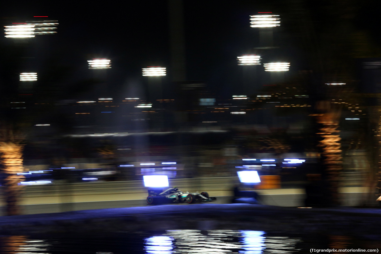 GP BAHRAIN, 01.04.2016 - Prove Libere 2, Nico Rosberg (GER) Mercedes AMG F1 W07 Hybrid