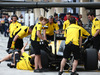 GP BAHRAIN, 01.04.2016 - Free Practice 1, Mechanics Renault