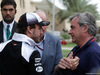 GP BAHRAIN, 01.04.2016 - Free Practice 2, Fernando Alonso (ESP) McLaren Honda MP4-31 nad Carlos Sainz (ESP) WRC Champion former