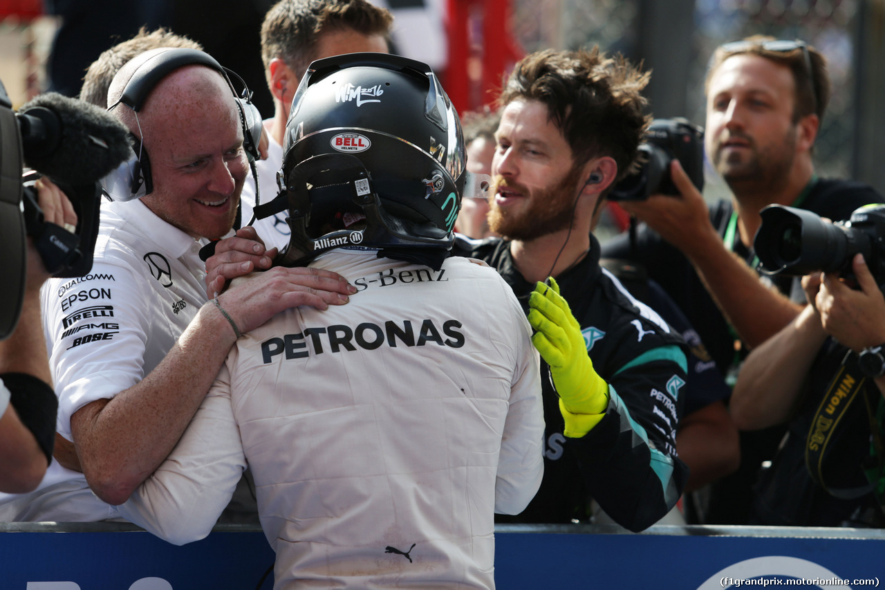 GP BELGIO, Gara winner Nico Rosberg (GER) Mercedes AMG F1 celebrates in parc ferme.
28.08.2016. Gara