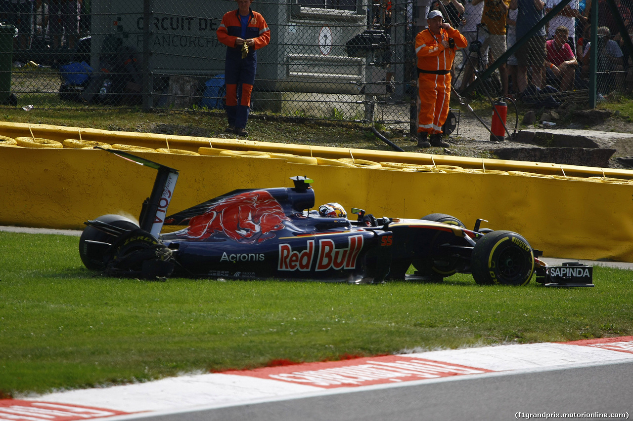 GP BELGIO, 28.08.2016 - Gara, Carlos Sainz Jr (ESP) Scuderia Toro Rosso STR11 retires from the race