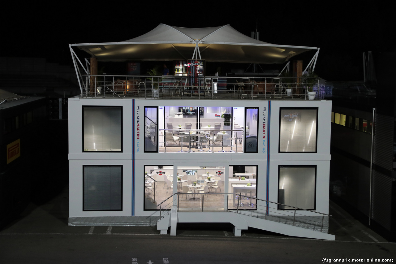 GP BELGIO, 28.08.2016 - Williams Hospitality at night