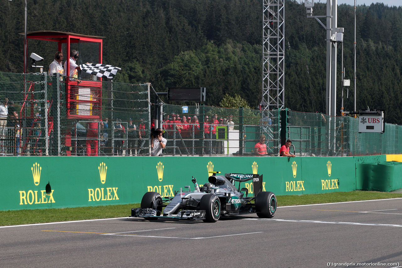 GP BELGIO, 28.08.2016 - Gara, Nico Rosberg (GER) Mercedes AMG F1 W07 Hybrid vincitore celebrates