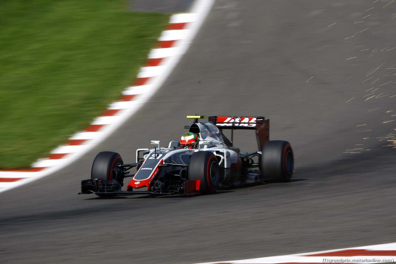 GP BELGIO, 27.08.2016 - Prove Libere 3, Esteban Gutierrez (MEX) Haas F1 Team VF-16