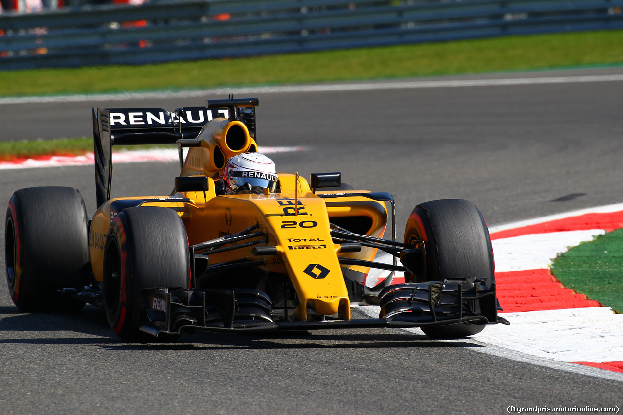 GP BELGIO, 27.08.2016 - Prove Libere 3, Kevin Magnussen (DEN) Renault Sport F1 Team RS16