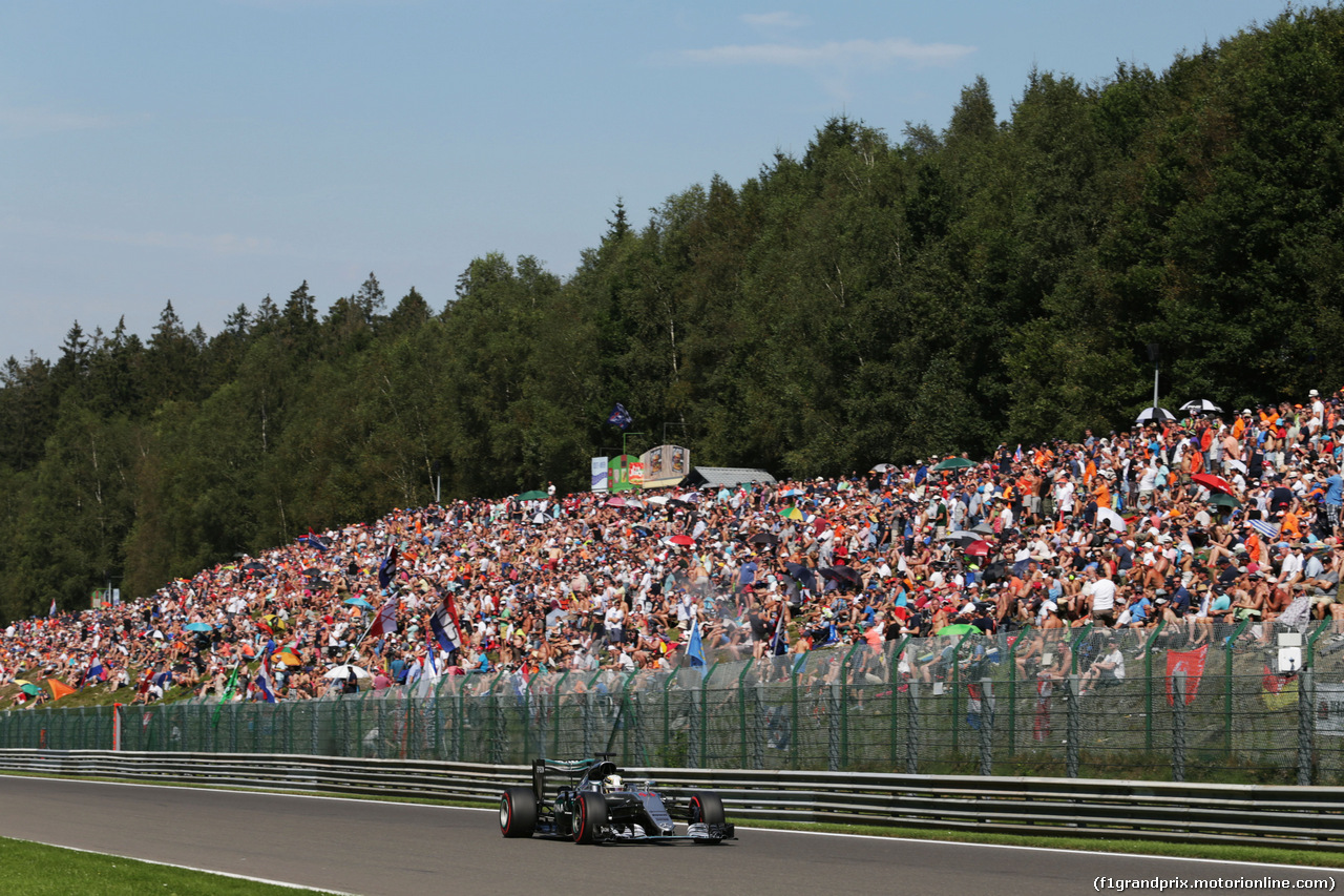 GP BELGIO, Lewis Hamilton (GBR) Mercedes AMG F1 W07 Hybrid.
27.08.2016. Qualifiche