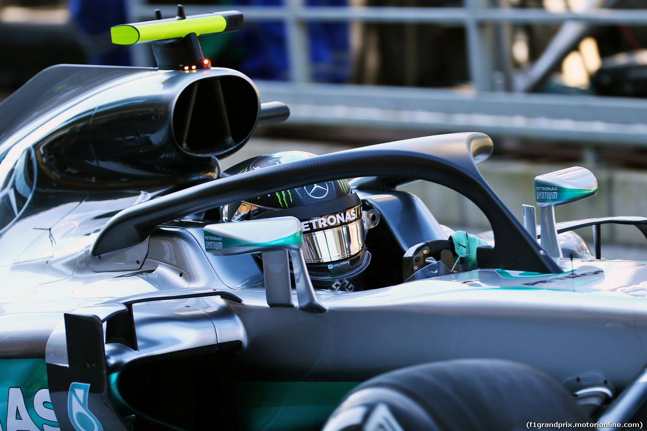 GP BELGIO, Nico Rosberg (GER) Mercedes AMG F1 W07 Hybrid running the Halo cockpit cover.
26.08.2016. Prove Libere 1