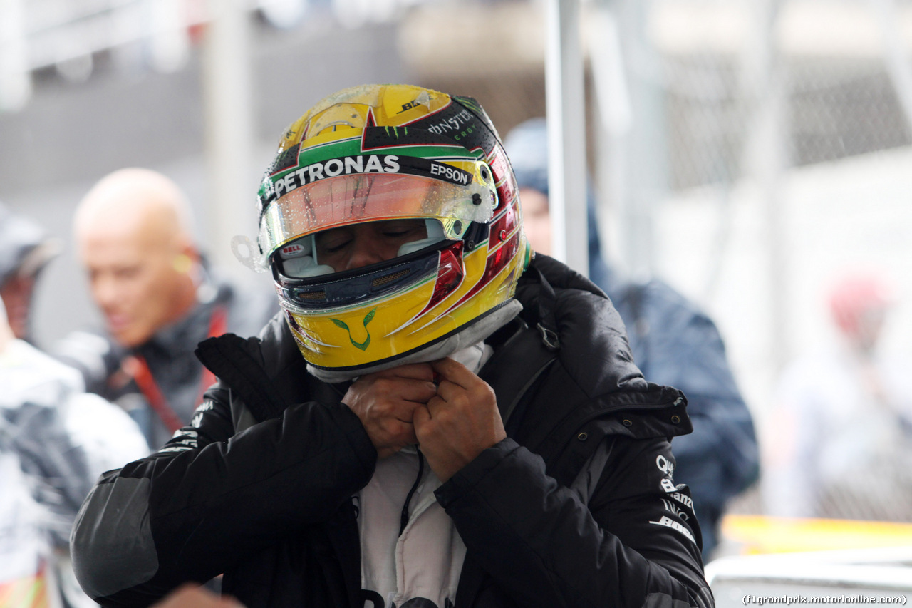 GP BRASILE, 13.11.2016 - Gara, Lewis Hamilton (GBR) Mercedes AMG F1 W07 Hybrid