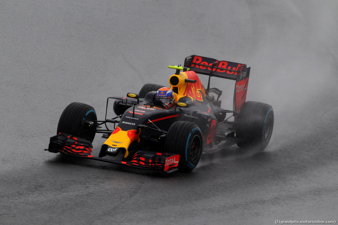 GP BRASILE, 13.11.2016 - Gara, Max Verstappen (NED) Red Bull Racing RB12