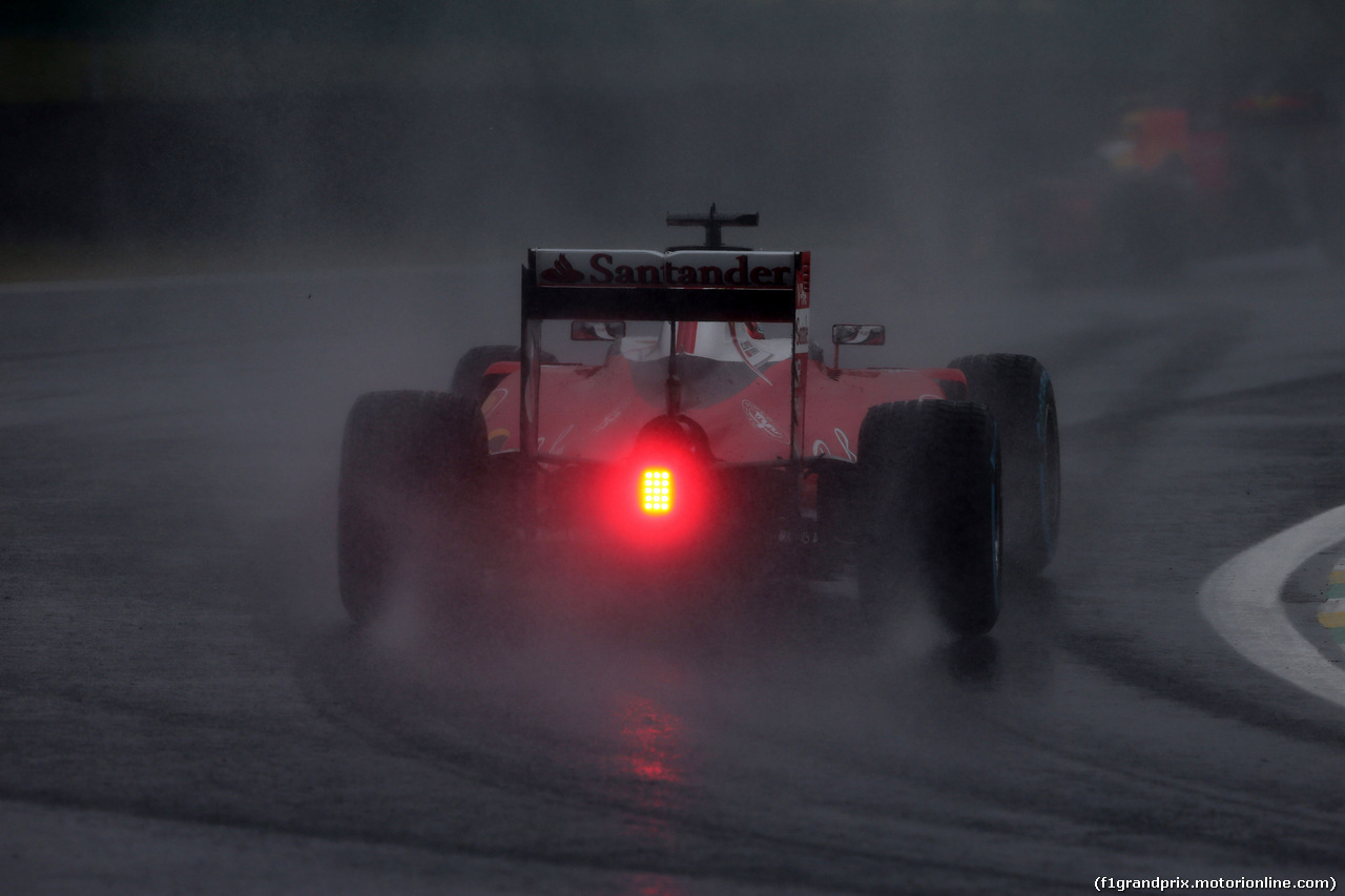 GP BRASILE, 13.11.2016 - Gara, Sebastian Vettel (GER) Ferrari SF16-H