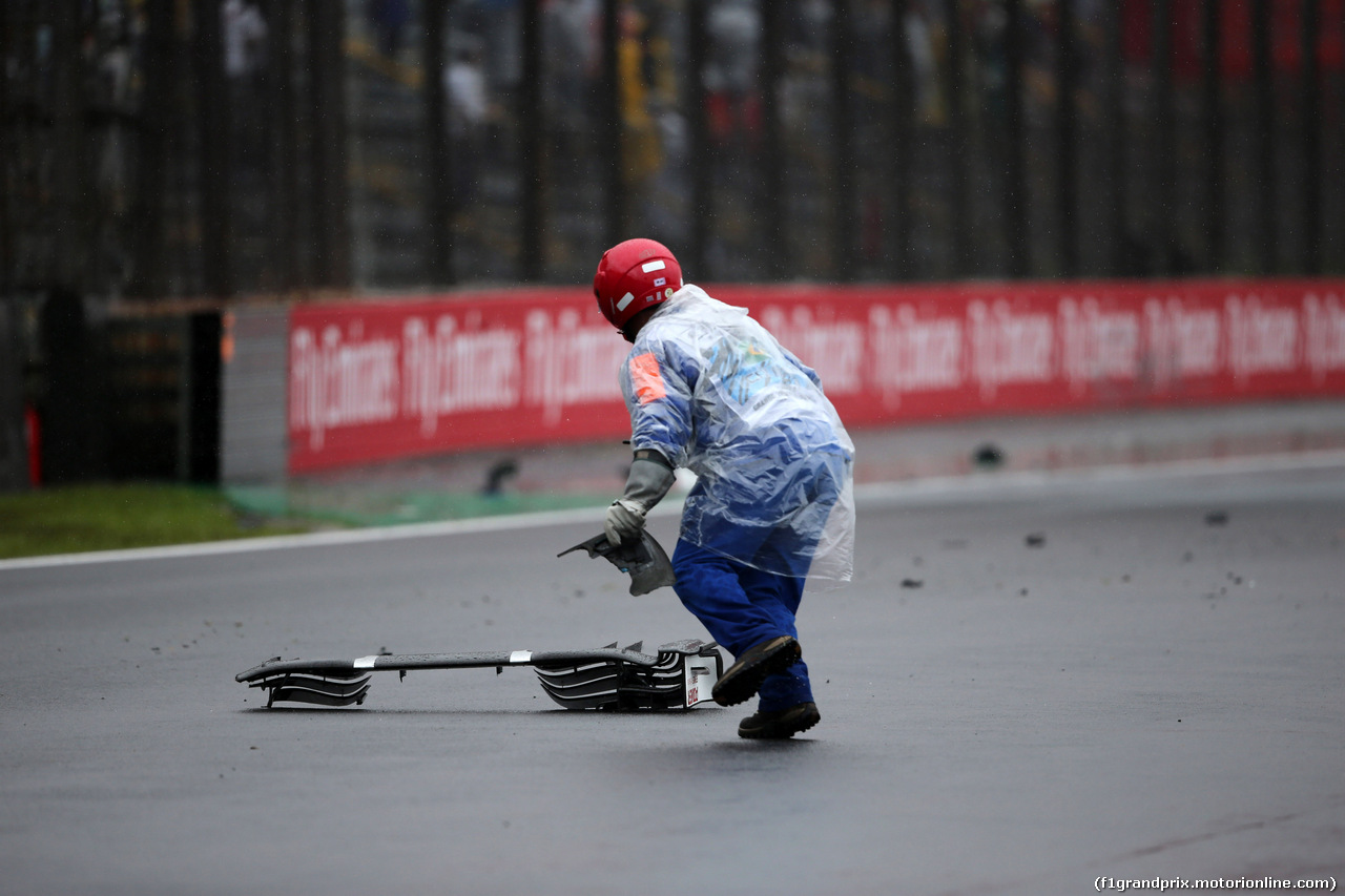 GP BRASILE, 13.11.2016 - Gara, A marshall on the track