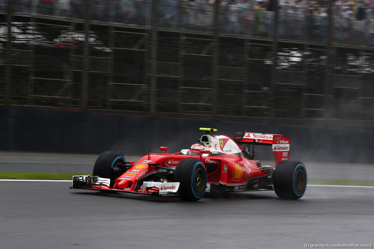 GP BRASILE, 13.11.2016 - Gara, Kimi Raikkonen (FIN) Ferrari SF16-H