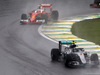 GP BRASILE, 13.11.2016 - Gara, Nico Rosberg (GER) Mercedes AMG F1 W07 Hybrid davanti a Kimi Raikkonen (FIN) Ferrari SF16-H