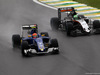 GP BRASILE, 13.11.2016 - Gara, Felipe Nasr (BRA) Sauber C34 e Nico Hulkenberg (GER) Sahara Force India F1 VJM09