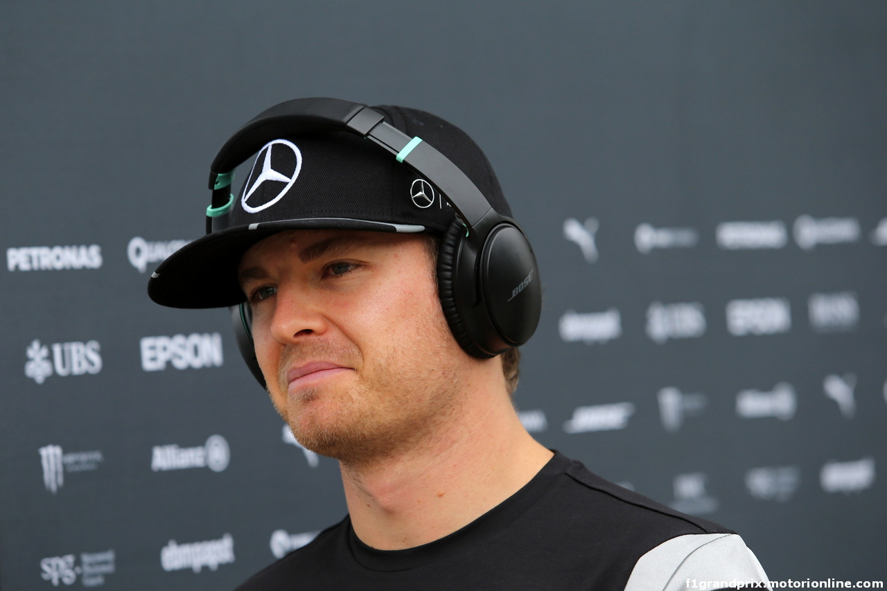 GP BRASILE, 12.11.2016 - Qualifiche, Nico Rosberg (GER) Mercedes AMG F1 W07 Hybrid