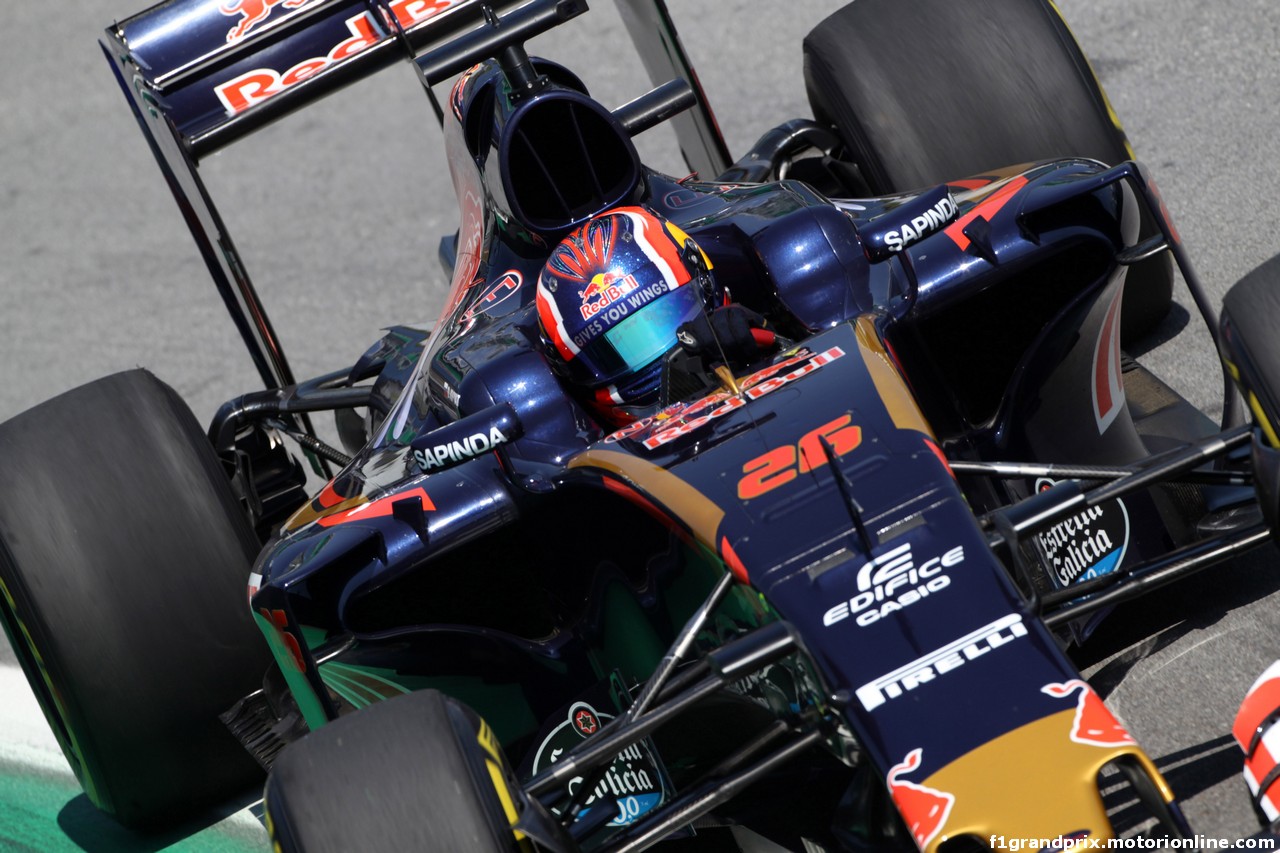 GP BRASILE, 11.11.2016 - Prove Libere 1, Daniil Kvyat (RUS) Scuderia Toro Rosso STR11