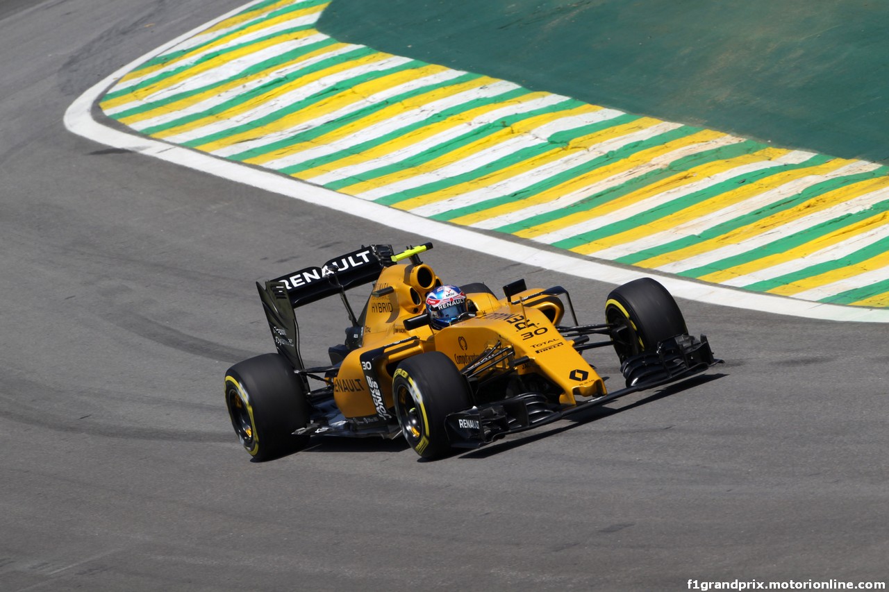 GP BRASILE, 11.11.2016 - Prove Libere 1, Jolyon Palmer (GBR) Renault Sport F1 Team RS16