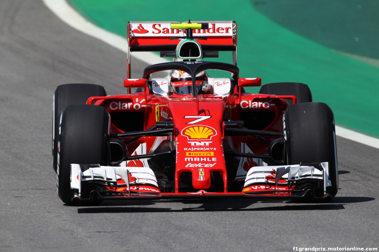 GP BRASILE, 11.11.2016 - Prove Libere 1, Kimi Raikkonen (FIN) Ferrari SF16-H with Halo.