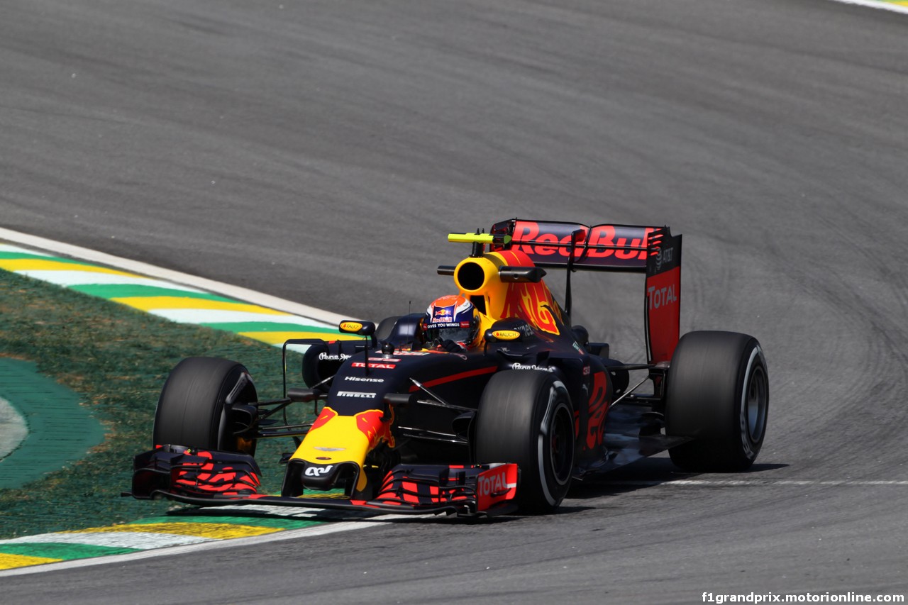 GP BRASILE, 11.11.2016 - Prove Libere 1, Max Verstappen (NED) Red Bull Racing RB12