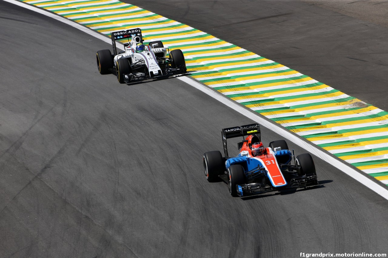 GP BRASILE, 11.11.2016 - Prove Libere 1, Pascal Wehrlein (GER) Manor Racing MRT05 e Felipe Massa (BRA) Williams FW38