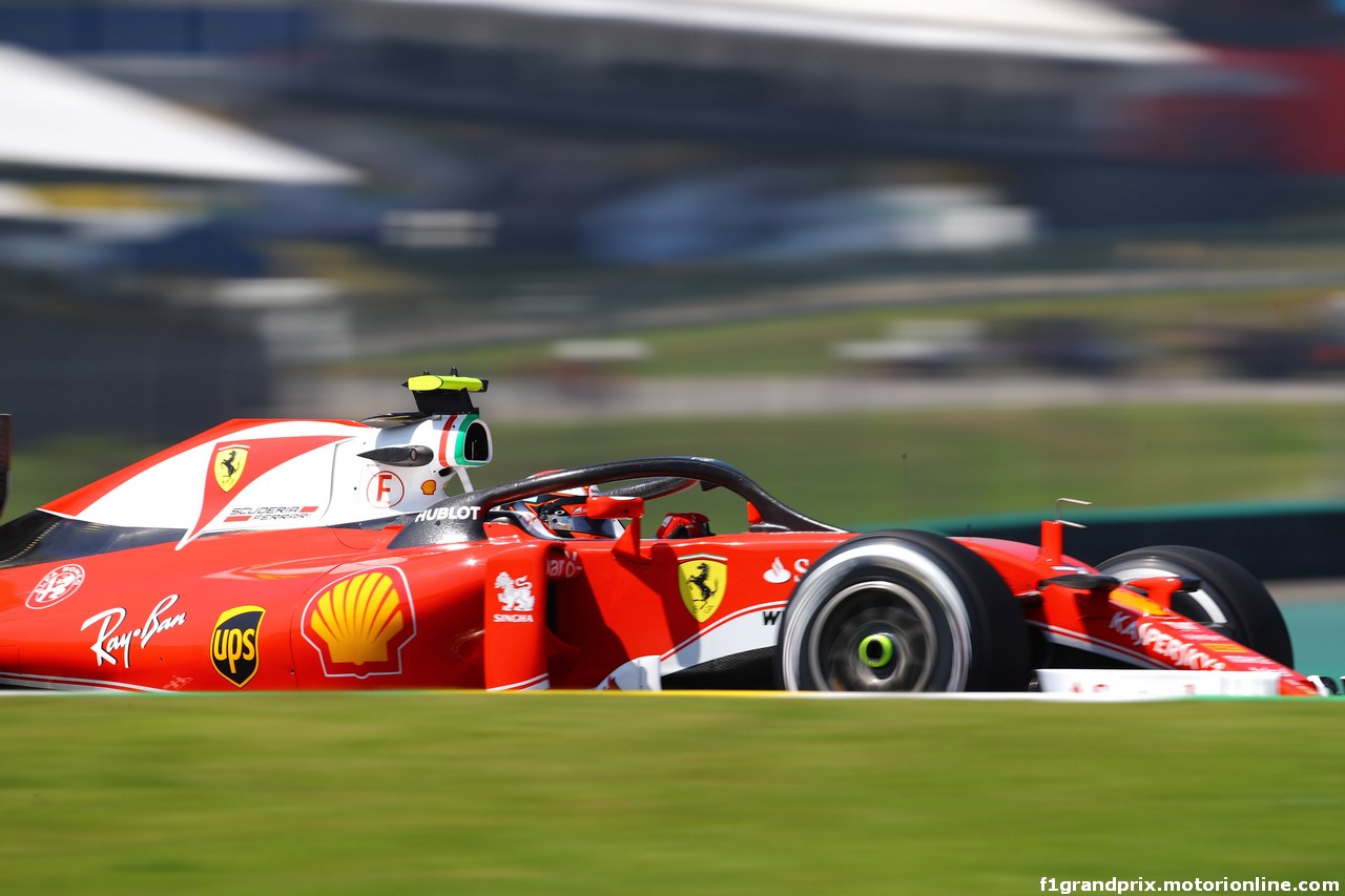 GP BRASILE, 11.11.2016 - Prove Libere 1, Kimi Raikkonen (FIN) Ferrari SF16-H with Halo.