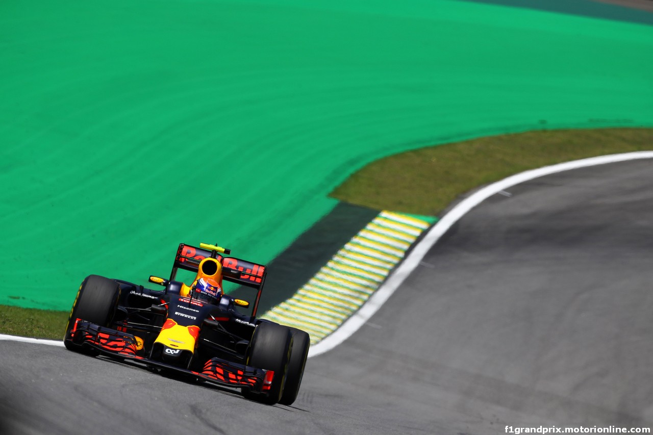 GP BRASILE, 11.11.2016 - Prove Libere 1, Max Verstappen (NED) Red Bull Racing RB12