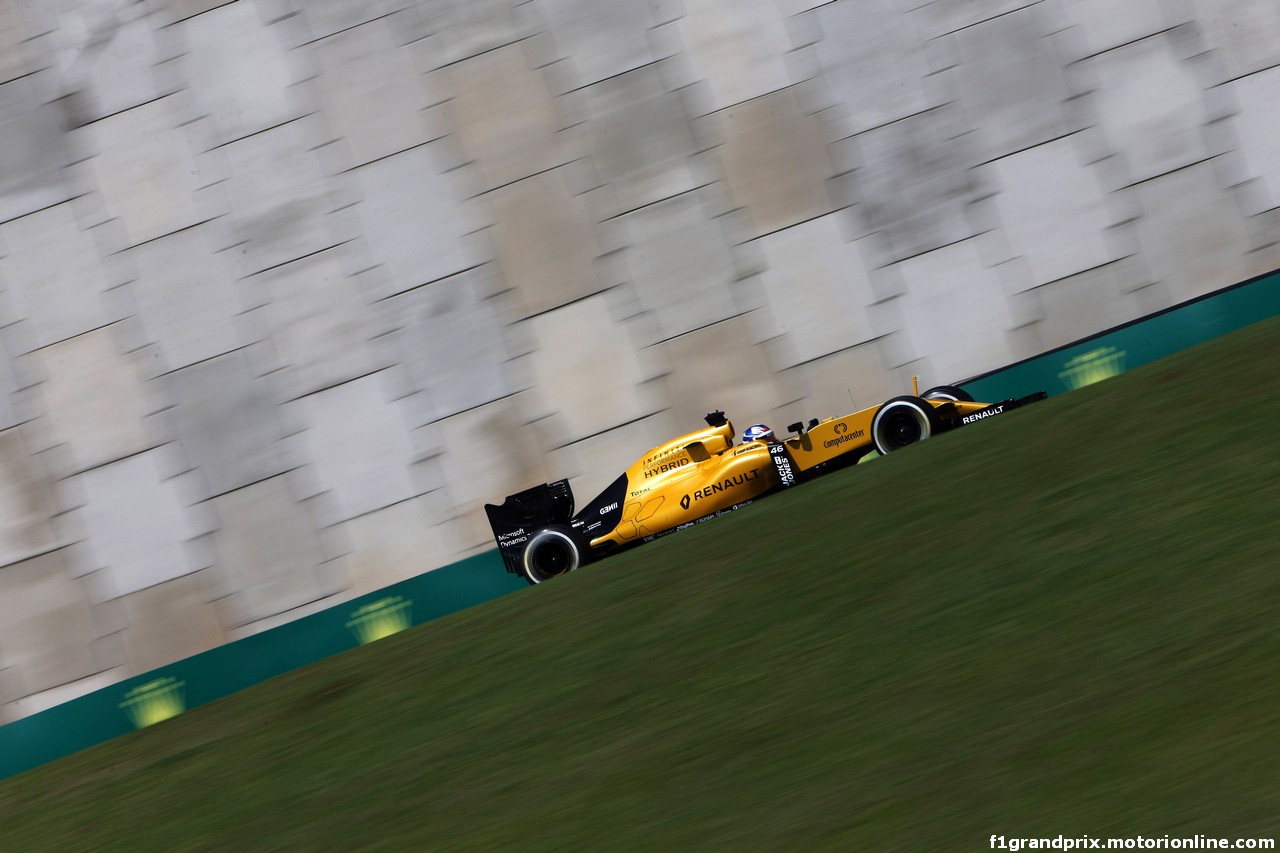 GP BRASILE, 11.11.2016 - Prove Libere 1, Sergey Sirotkin (RUS) Renault Sport F1 Team, Test Driver