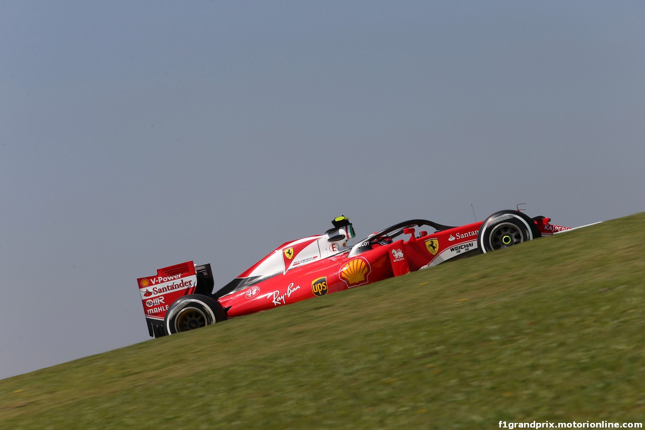 GP BRASILE, 11.11.2016 - Prove Libere 1, Kimi Raikkonen (FIN) Ferrari SF16-H with Halo.