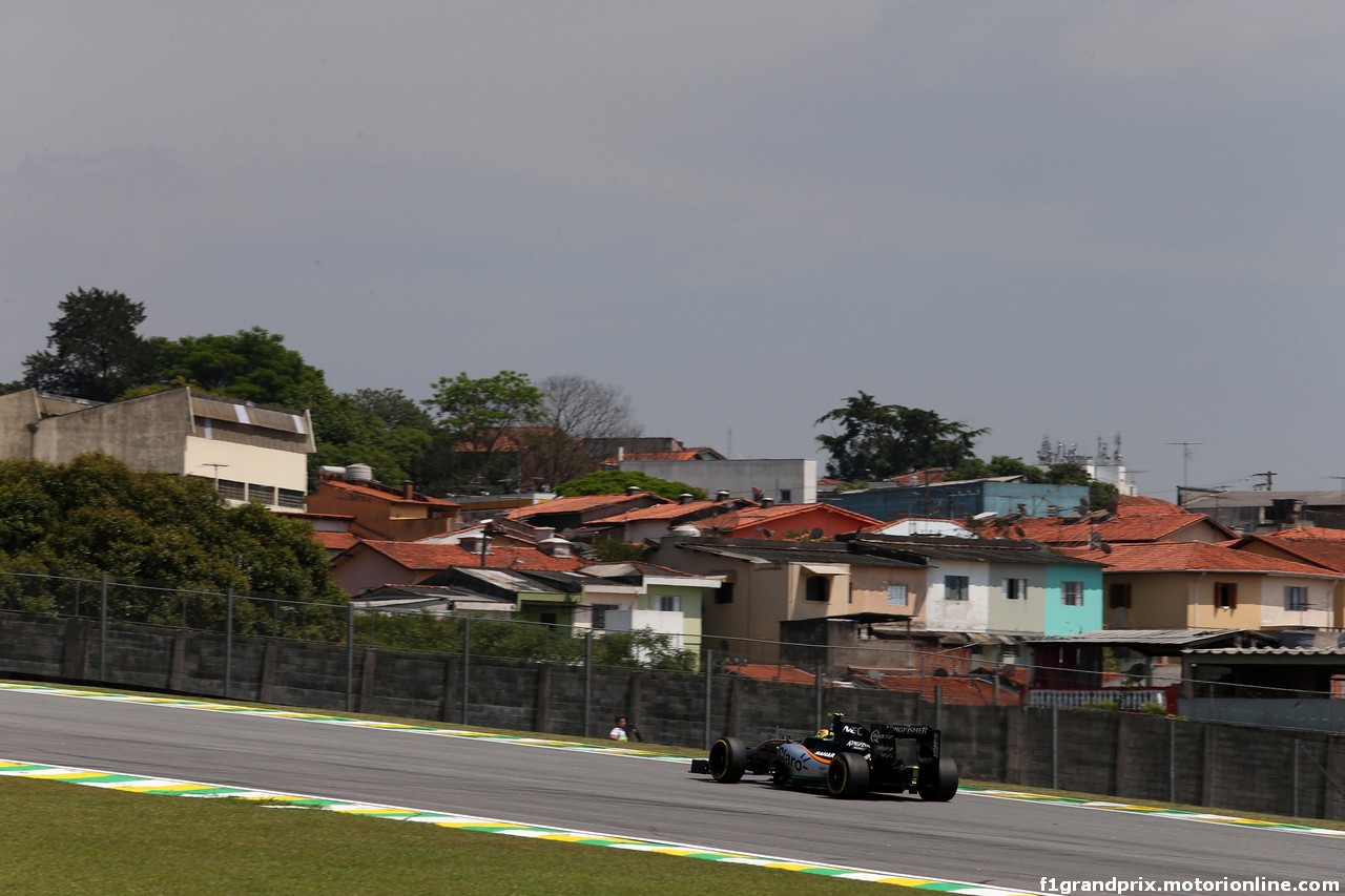 GP BRASILE, 11.11.2016 - Prove Libere 1, Sergio Perez (MEX) Sahara Force India F1 VJM09