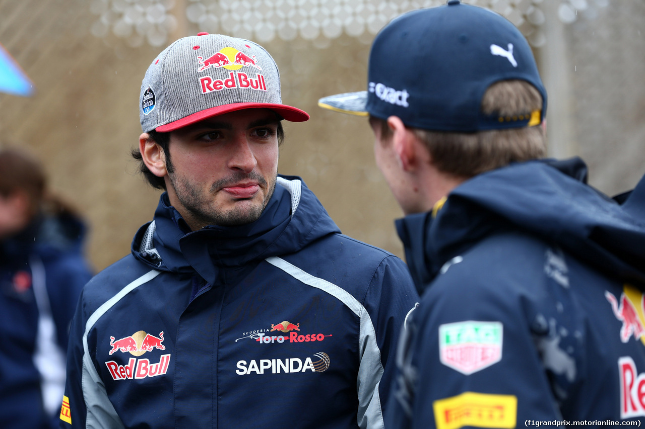 GP CANADA, 12.06.2016 - Carlos Sainz Jr (ESP) Scuderia Toro Rosso STR11 e Max Verstappen (NED) Red Bull Racing RB12