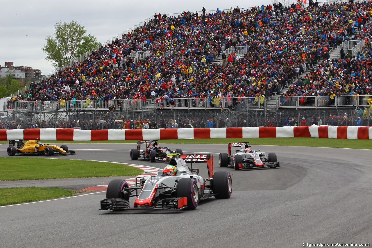GP CANADA, 12.06.2016 - Gara, Esteban Gutierrez (MEX) Haas F1 Team VF-16