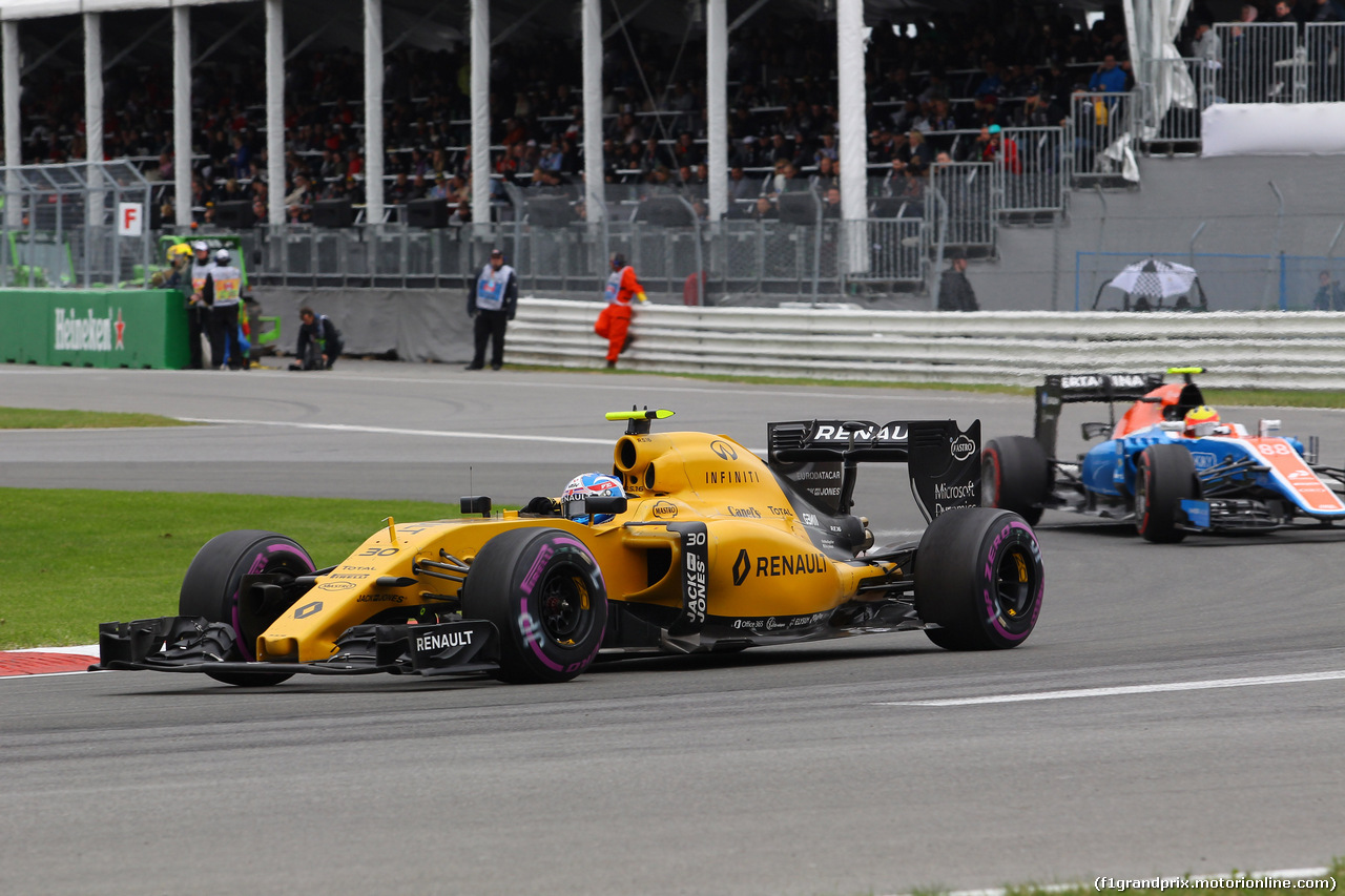 GP CANADA, 12.06.2016 - Gara, Jolyon Palmer (GBR) Renault Sport F1 Team RS16