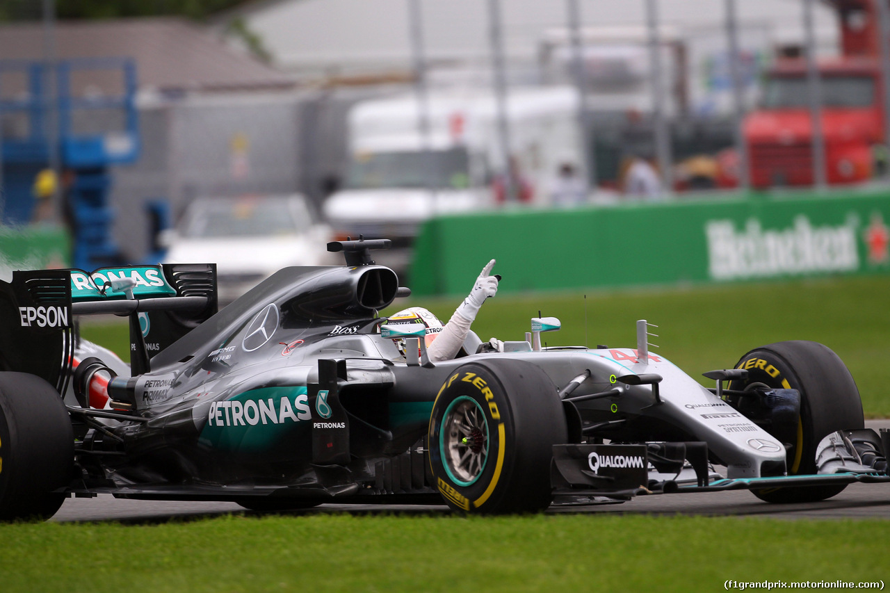 GP CANADA, 12.06.2016 - Gara, Lewis Hamilton (GBR) Mercedes AMG F1 W07 Hybrid vincitore