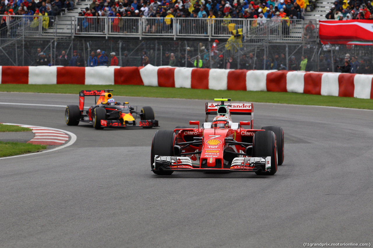 GP CANADA, 12.06.2016 - Gara, Kimi Raikkonen (FIN) Ferrari SF16-H davanti a Daniel Ricciardo (AUS) Red Bull Racing RB12