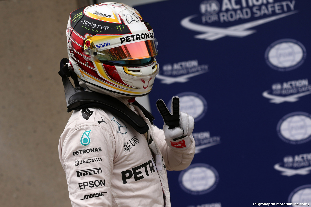GP CANADA, 11.06.2016 - Qualifiche, Lewis Hamilton (GBR) Mercedes AMG F1 W07 Hybrid pole position