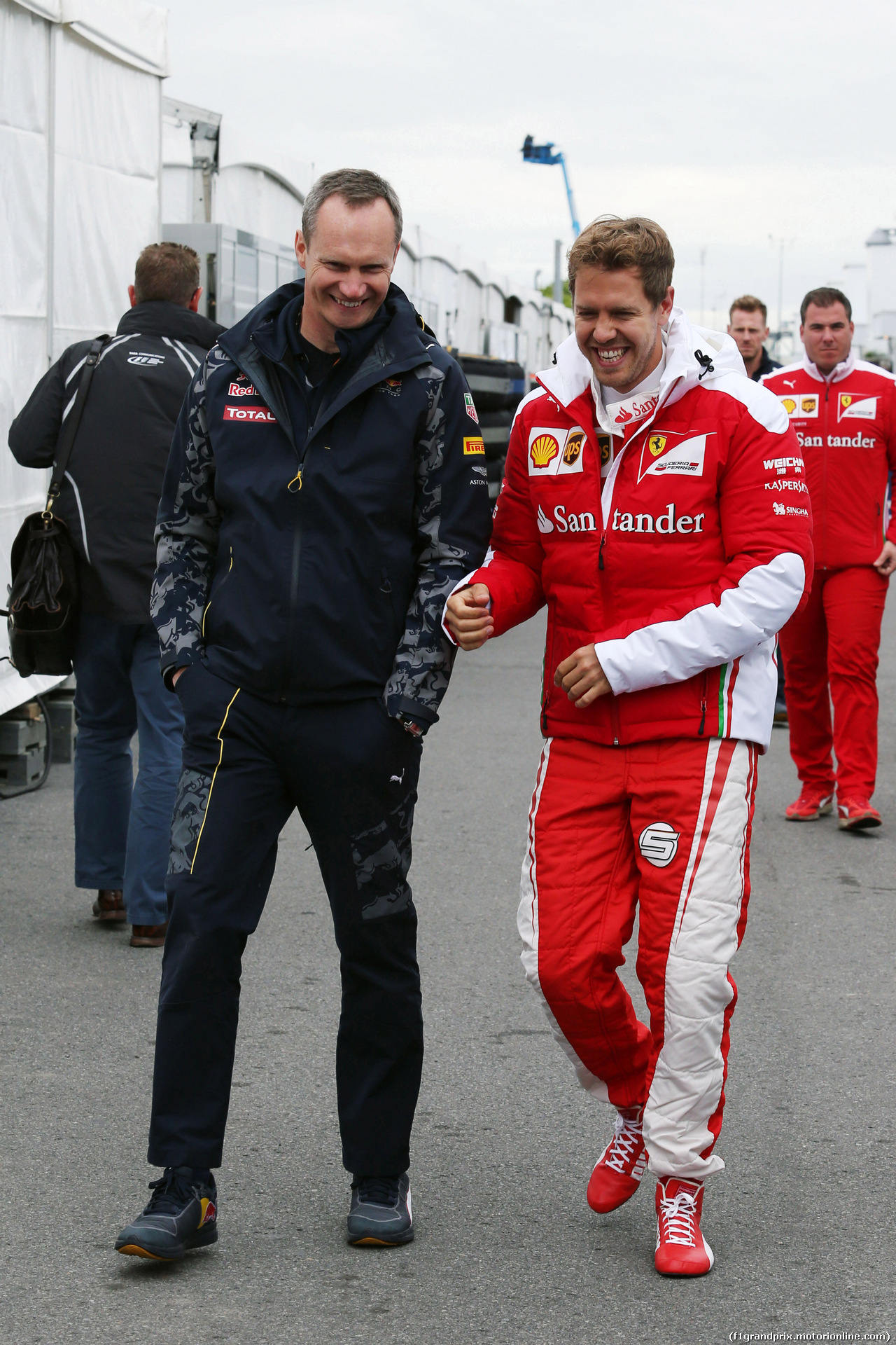 GP CANADA, (L to R): Paul Monaghan (GBR) Red Bull Racing Chief Engineer with Sebastian Vettel (GER) Ferrari.
09.06.2016.